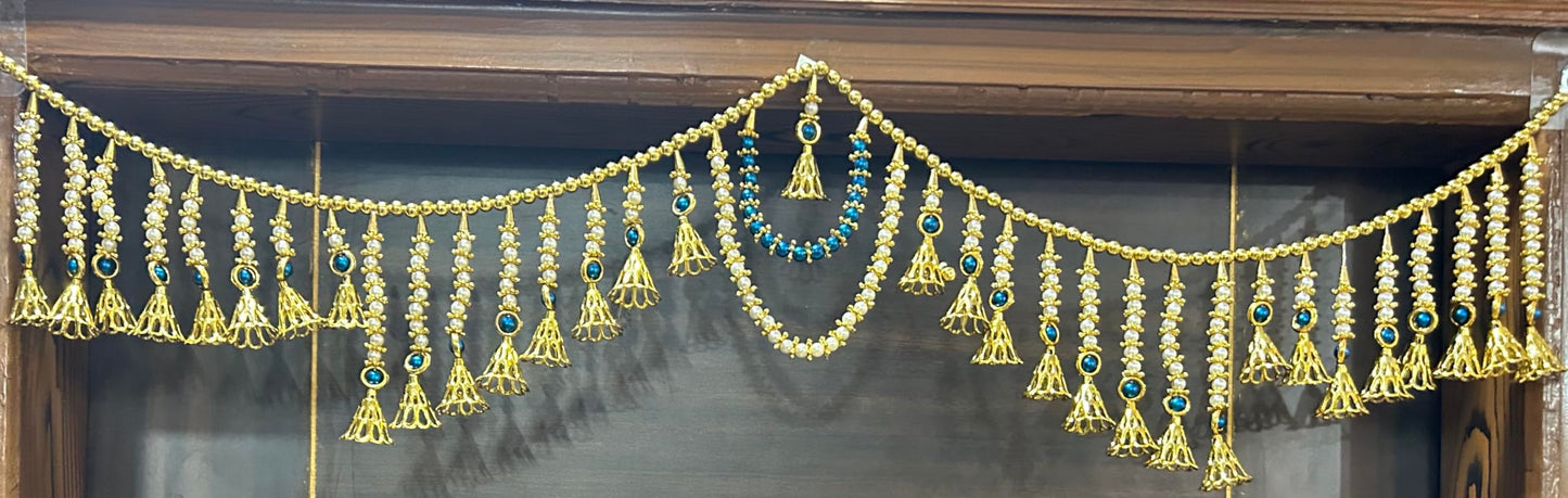 दरवाजे के लिए पूजाहोम तोरण, सफेद मोती जुला क्रिस्टल तोरण, घर के दरवाजे के लिए दीवार पर लटकने वाला बंदरवाल, दरवाजे की सजावट, मुख्य प्रवेश द्वार, त्योहार, मंदिर, पूजा कक्ष, दिवाली तोरण के लिए सजावट - रंग लाल